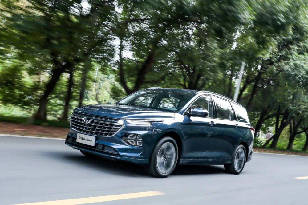 五菱银标mpv凯捷新车型上市 11.58万起 177马力_搜狐汽车_搜狐网