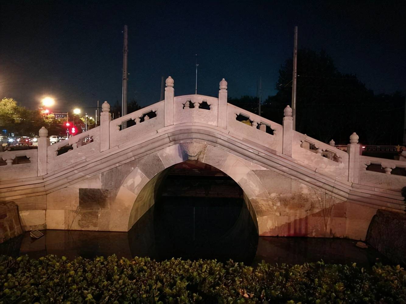 原创
清朝有一个“字”丐,擅长用白沙子写字,为何最后突然消失了