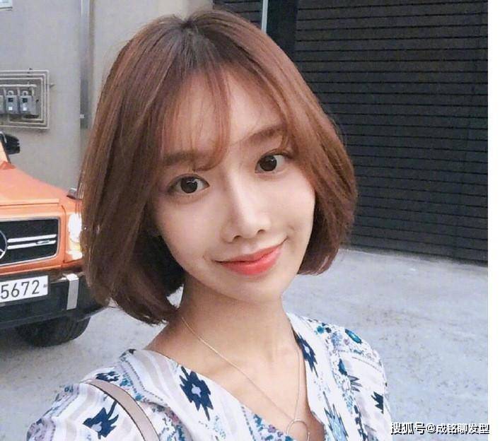 发型烫了内扣发型，可闺蜜剪完就是内扣，烫内扣和剪内扣有什么区别？