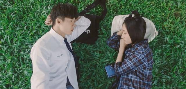 陈韵如|《想见你》:年龄差十岁的爱情,会有结果吗?