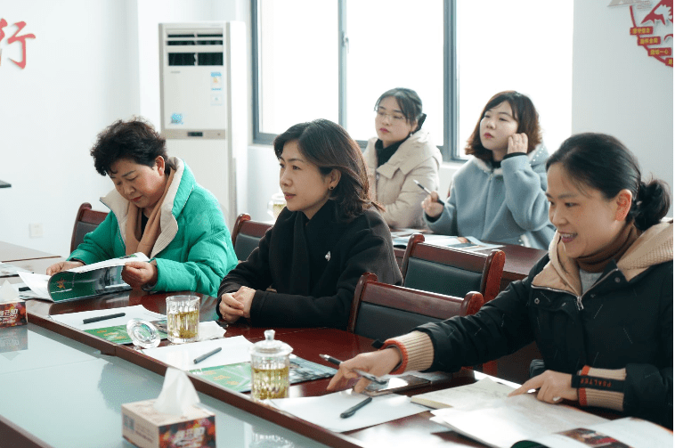 原创六安市委常委宣传部部长李敏等一行莅临蜂狂购考察调研