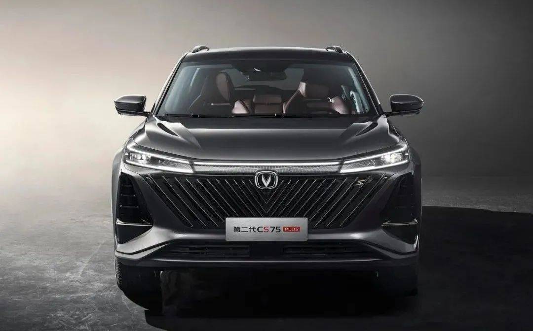 8年销量超150万辆 长安第二代cs75plus为何这么畅销 乐惠车 8年销量超150万辆 长安第二代cs75plus为何这么畅销 乐惠车
