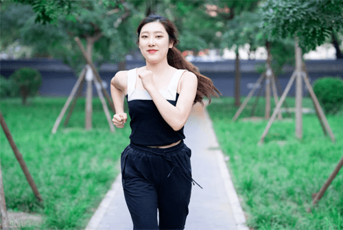 睡觉时间|精致女人的11个好习惯，