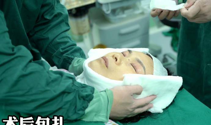 下巴40岁后如何避免在医美抗衰项目上“踩雷”，医生总结告诉你