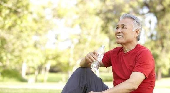 肠胃|日本东京医院:50岁想长寿,除了勤锻炼,还需学会四大“秘诀”