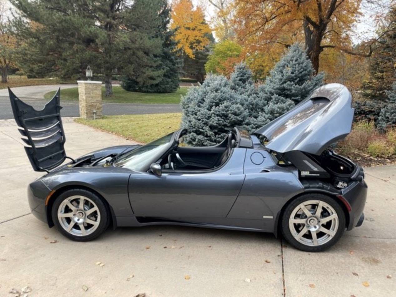 这是一辆非常早期的敞篷跑车,因为其状况良好,所以其也将成为很好的