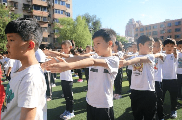 家长|小学阶段“学前班”将被取消？官方已经回应，小学老师不太高兴