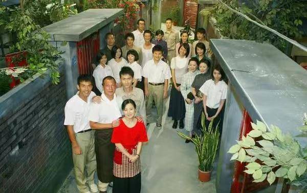 炊事班的故事|顶流也碰瓷的剧，它到底有多好看？