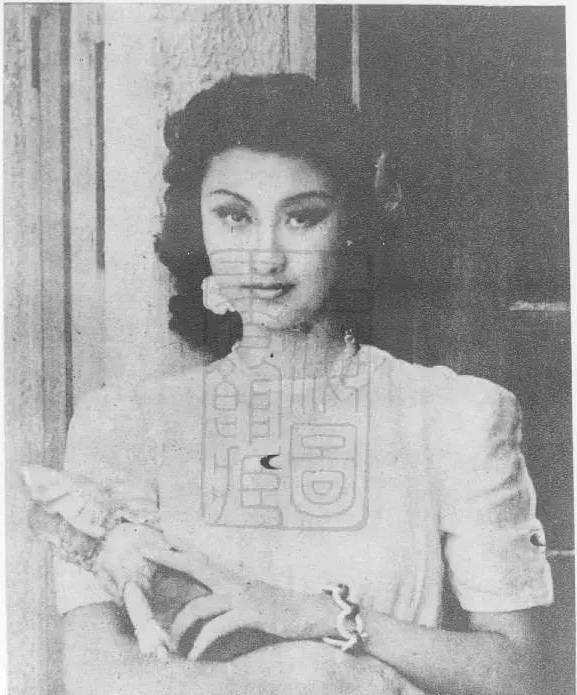 在老一辈观众心中,黄宗英与冯喆一般,都是颜值与演技不俗于新中国