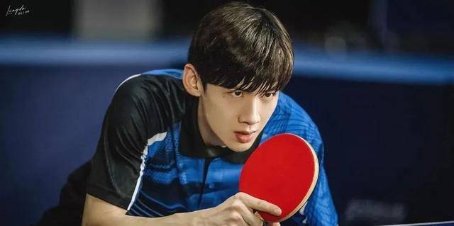 因为|男二号专业户白敬亭，可算“上位”了