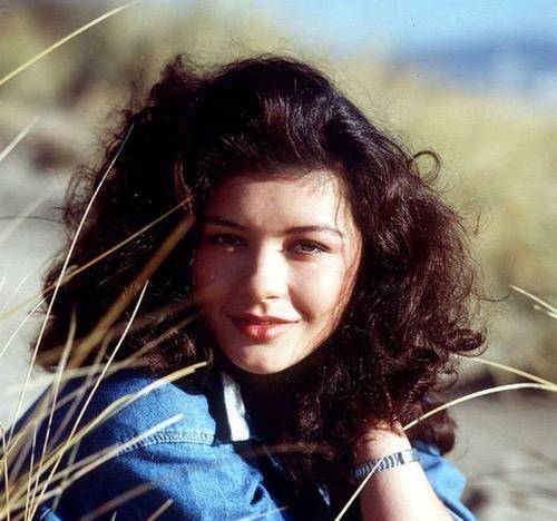 复合|31岁结婚，老公56岁，分居又复合，169cm美艳硬核凯瑟琳泽塔琼斯