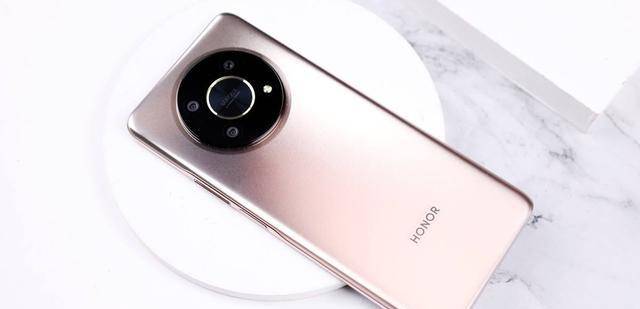 八周年诚意之作！荣耀正式发布荣耀x30新机，起售价仅1499元