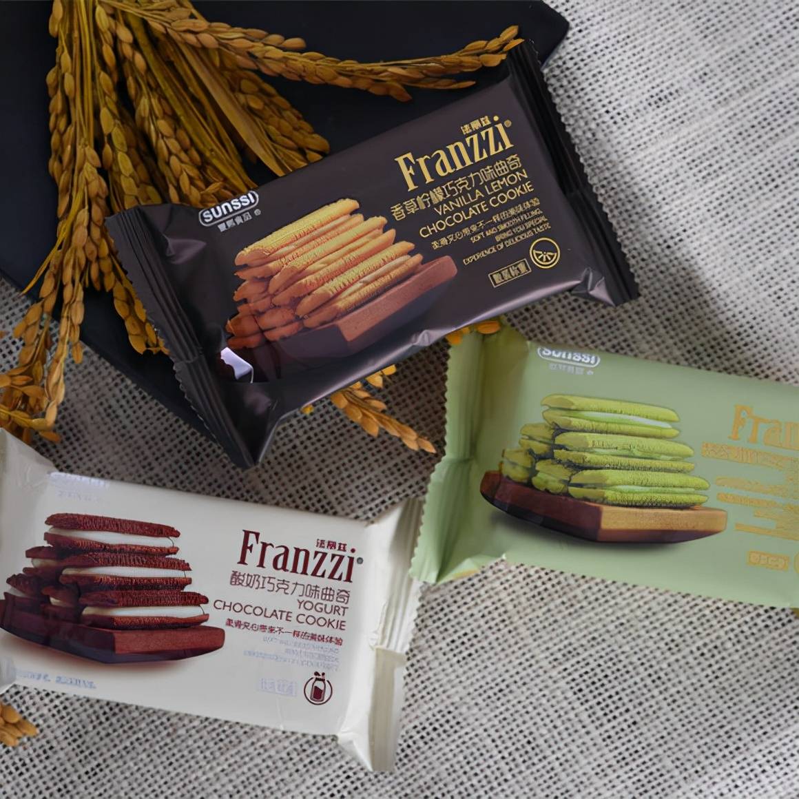 美食|吃過(guò)就“上癮”的3款餅干，味道不輸“奧利奧”，量大還便宜