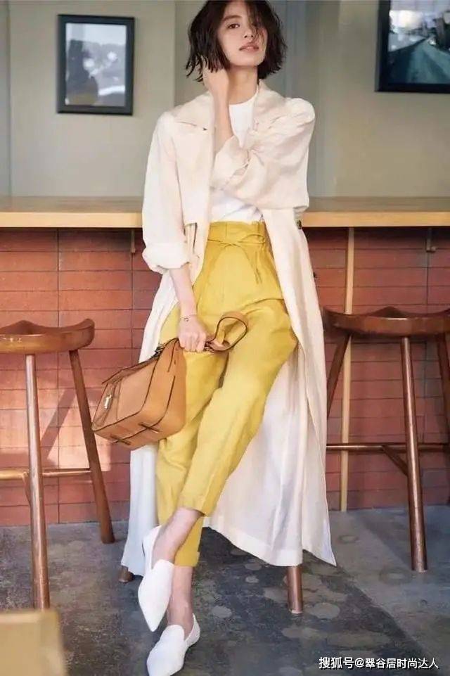 脚踝 女人再懒，穿打底裤也别配运动鞋！瞧日本主妇这样穿，时髦更高级