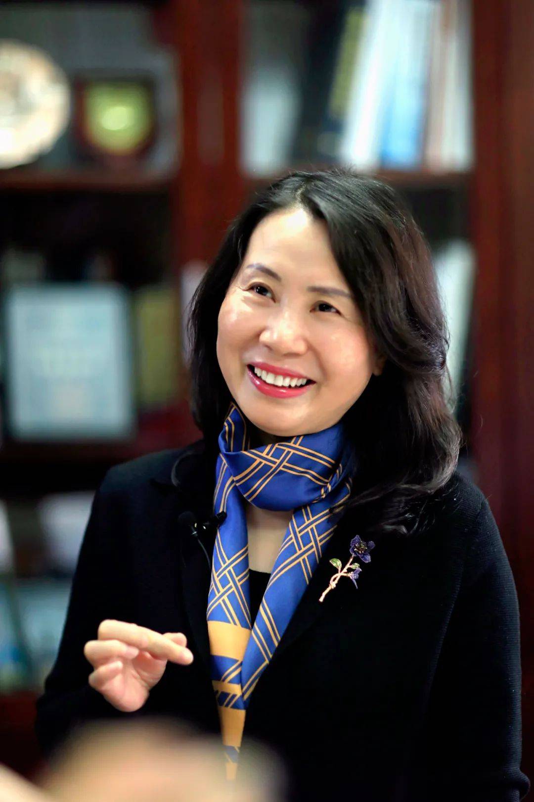 独家专访全国政协委员冯远尽快制定和出台新版建筑工程设计收费标准