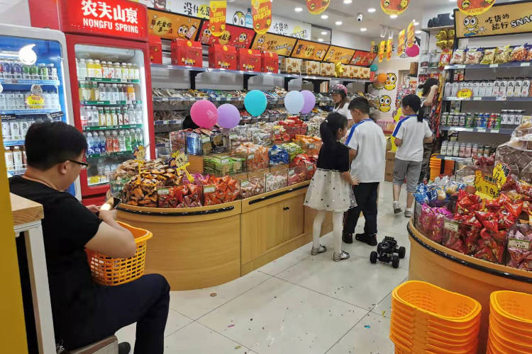 市场|成熟的供应链给零食店发展提供强势驱动力