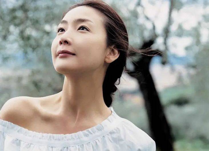 《天国的阶梯》19年,权相佑成"楼王",崔智友金泰熙婚姻幸福_剧中_韩静