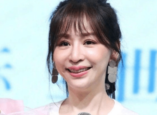 名字面部“爆改”后的7位女星，不说名字你还能认出来吗？