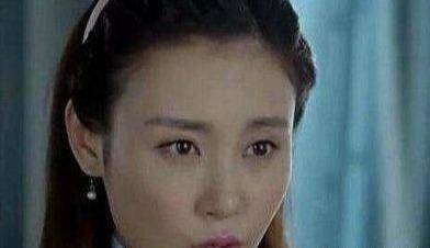 2014年与吴奇华离婚的石洋子在2015年的电视剧《麻雀》中出演了一个