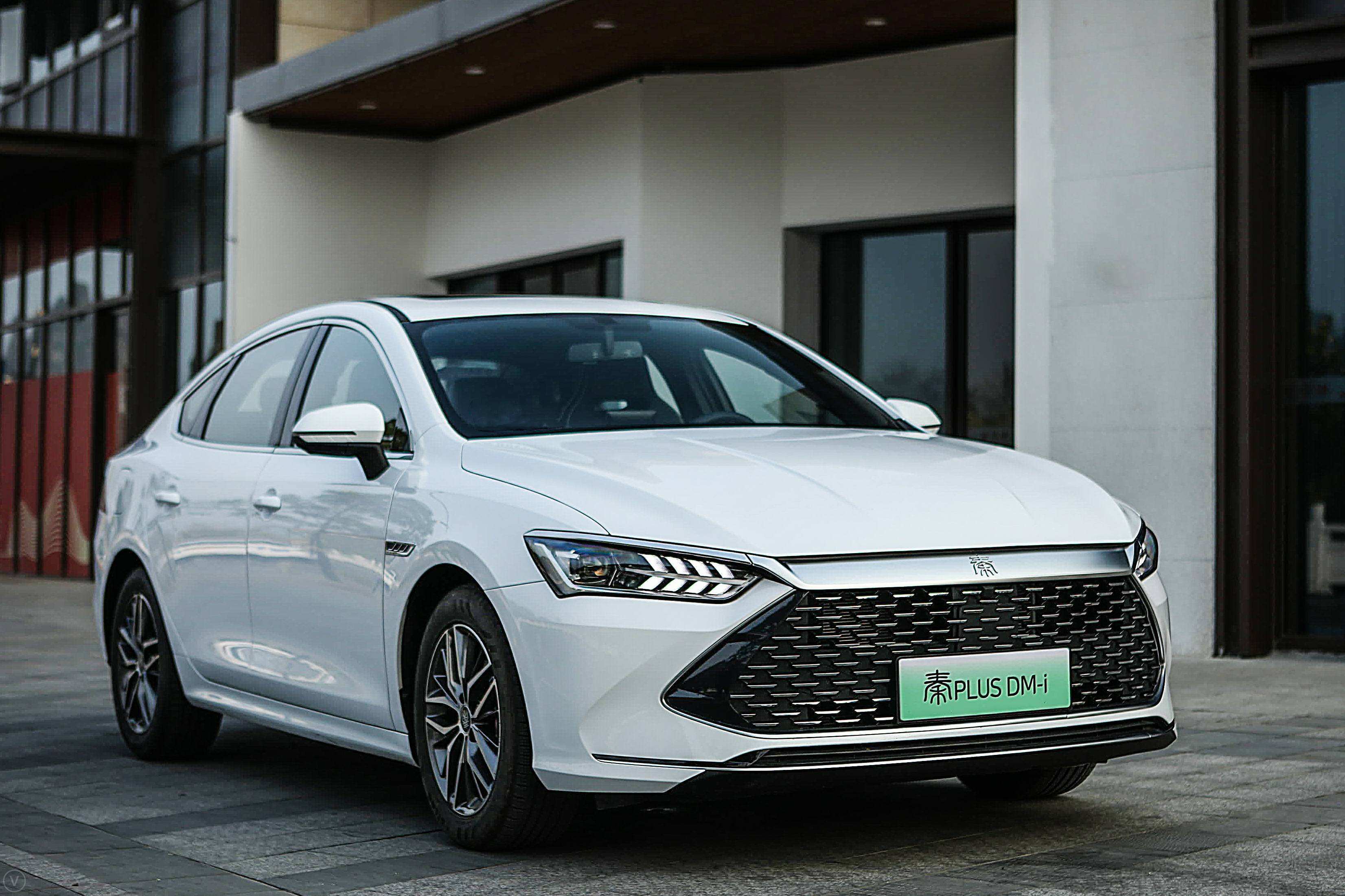 多地油价破8块大关是时候换辆混动车了这3款让你不再油价焦虑