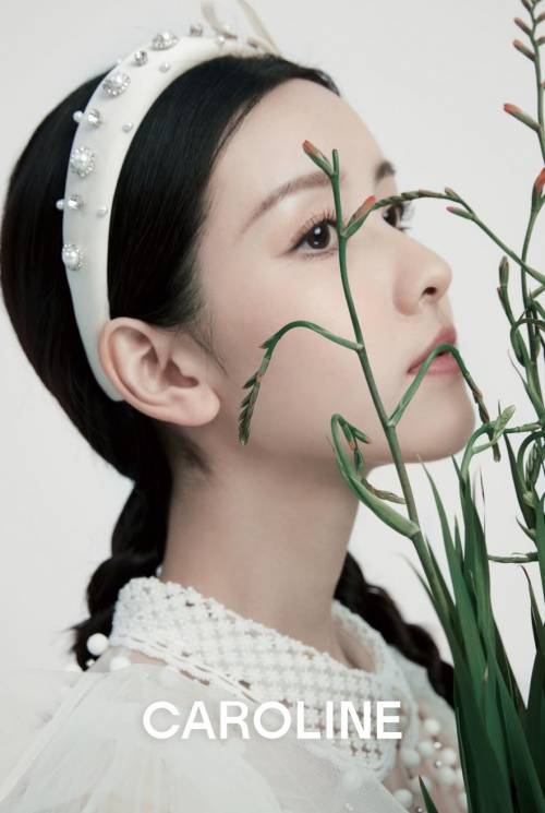 品牌 欣贺CAROLINE女神节官宣品牌大使陈都灵｜解锁“都”式新优雅