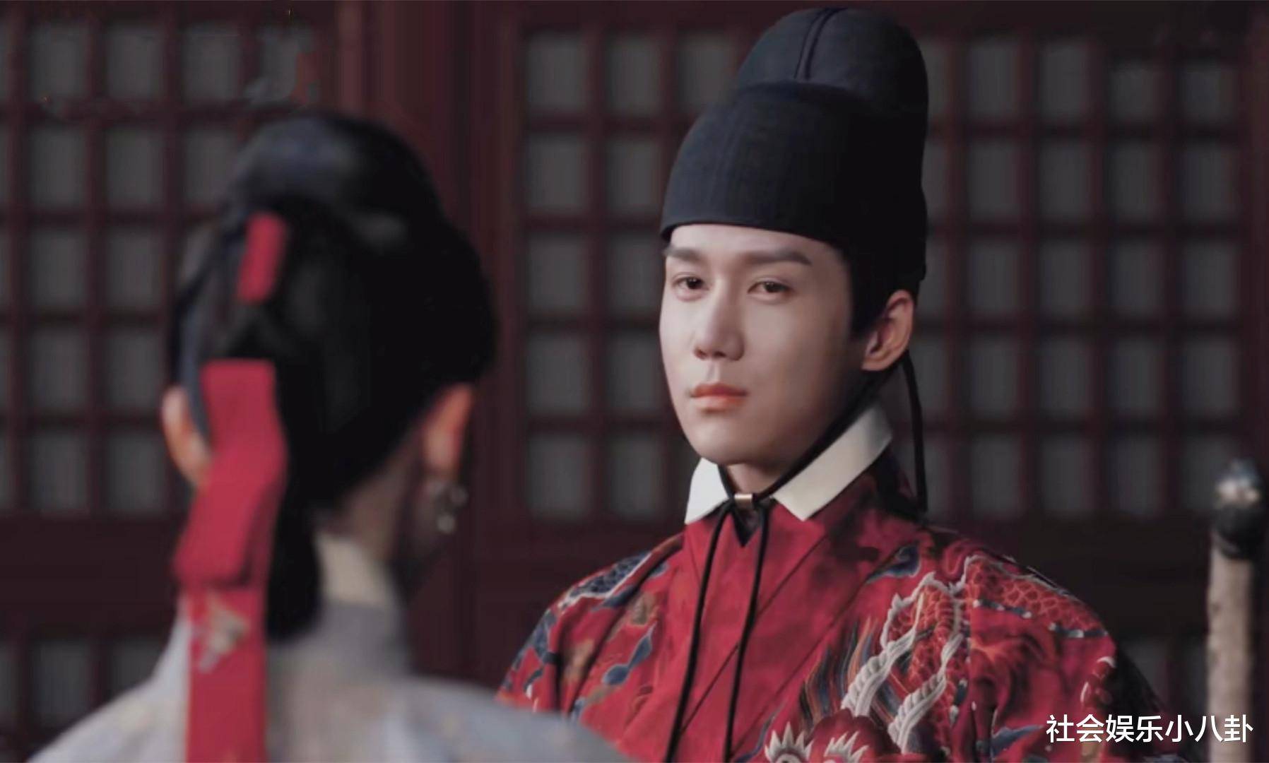 角色|曾主演《延禧》和白鹿搭档都没走红，如今凭借腹黑角色，圈粉无数