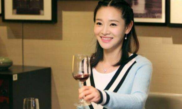 观众|张嘉译的“御用媳妇”王维维：两人合作4次没红，却被张国立带火