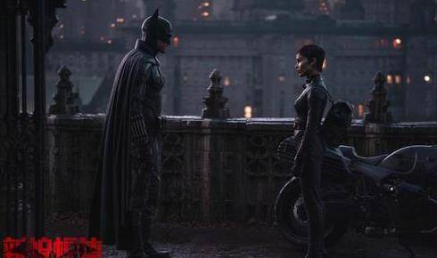 身份|《新蝙蝠侠》曝“成为猫女”特辑 挖掘内心力量令猫女更真实