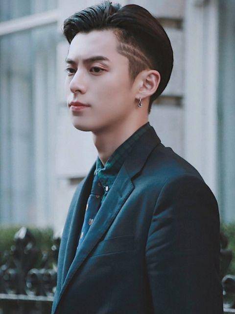发型|《苍兰诀》角色照，男主妆容奇怪，虞书欣造型竟被女配碾压！