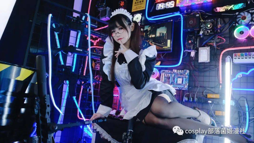 女仆写真:如果是您的命令,我定全力以赴_miko_阿野野_wb