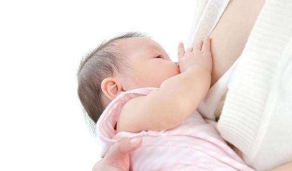 母乳喂养虽好，但有些时候真的不能给宝宝吃，宝妈们最好提前了解-家庭网
