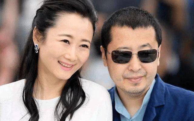 女神她为了让自己青春永驻，坚持20年不吃晚饭不生娃，今42岁老的像62