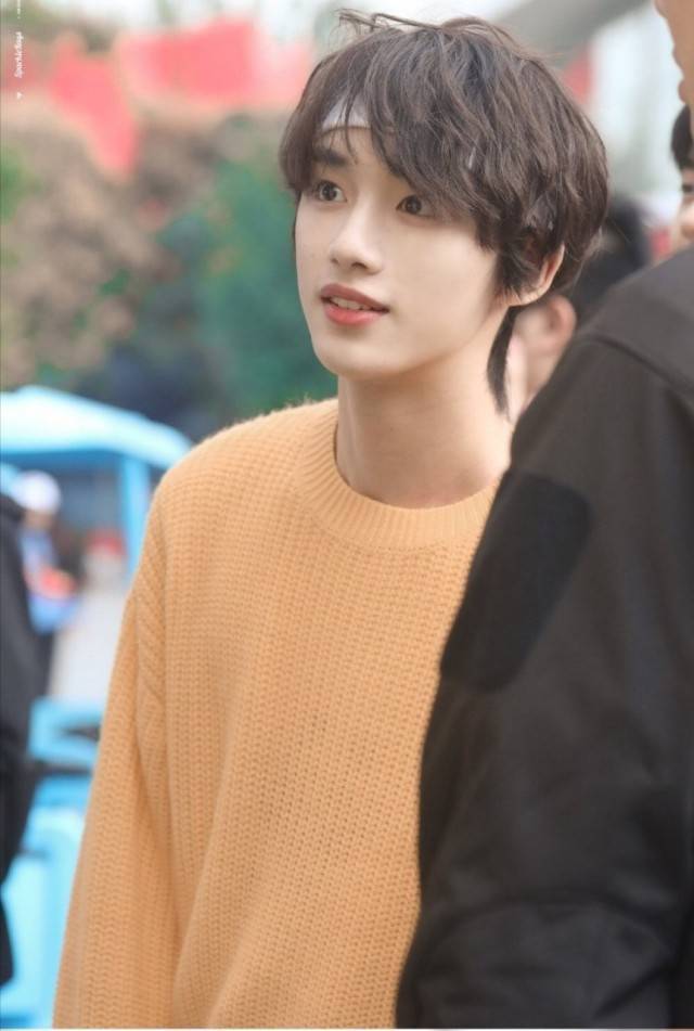 因為|《快樂大本營》直播遲到，新人丁程鑫張雨綺加入，事故頻出？