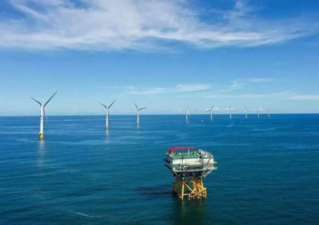 双碳与能源危机下的海上风电