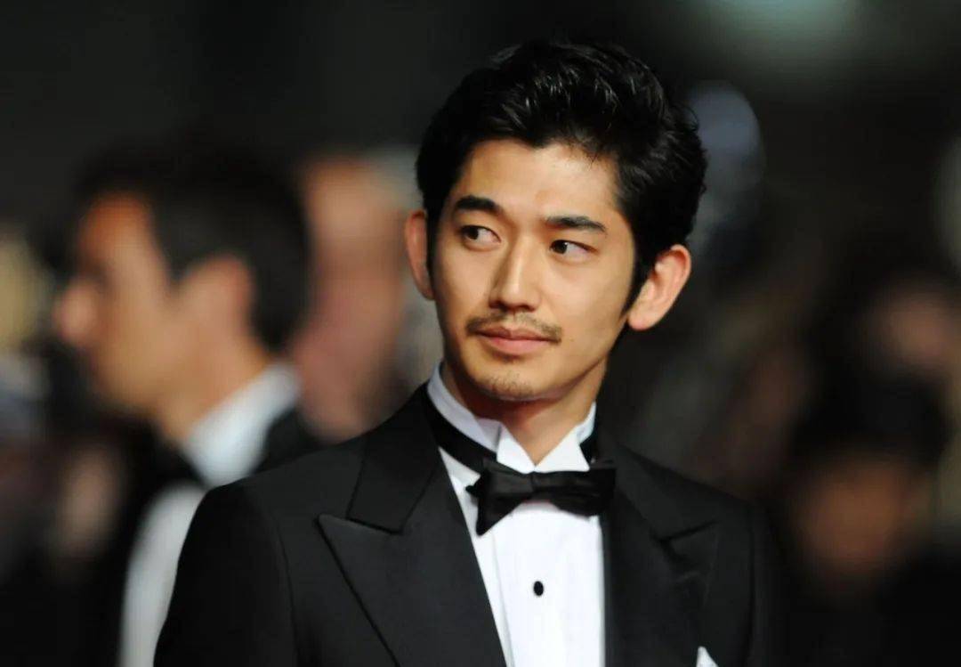 原创又一夜光剧本事件瑛太与妙龄女独处4小时却称是聊拍戏