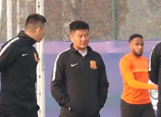 中超|李金羽发声：中国足球虽然面临寒冬，但是关注度上没有减弱！