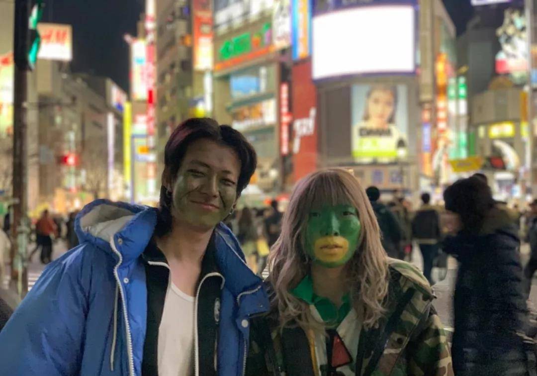 因为丑得独特的“女版杨迪”！不仅是24岁单亲母亲，还是个美妆博主