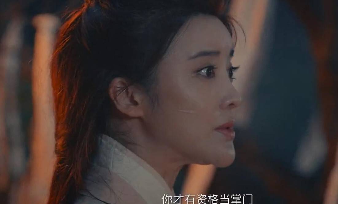 潘时当硅胶脸混进古装剧，盛世美颜一秒打回原形，导演再强都无能为力？