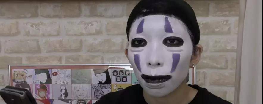 因为丑得独特的“女版杨迪”！不仅是24岁单亲母亲，还是个美妆博主