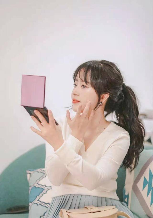 优衣库 8件单品搭配出10套look，适合上班和通勤