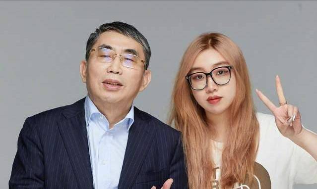 原创与妻子相差20多岁不顾世俗结为连理如今聂卫平年过70家庭幸福