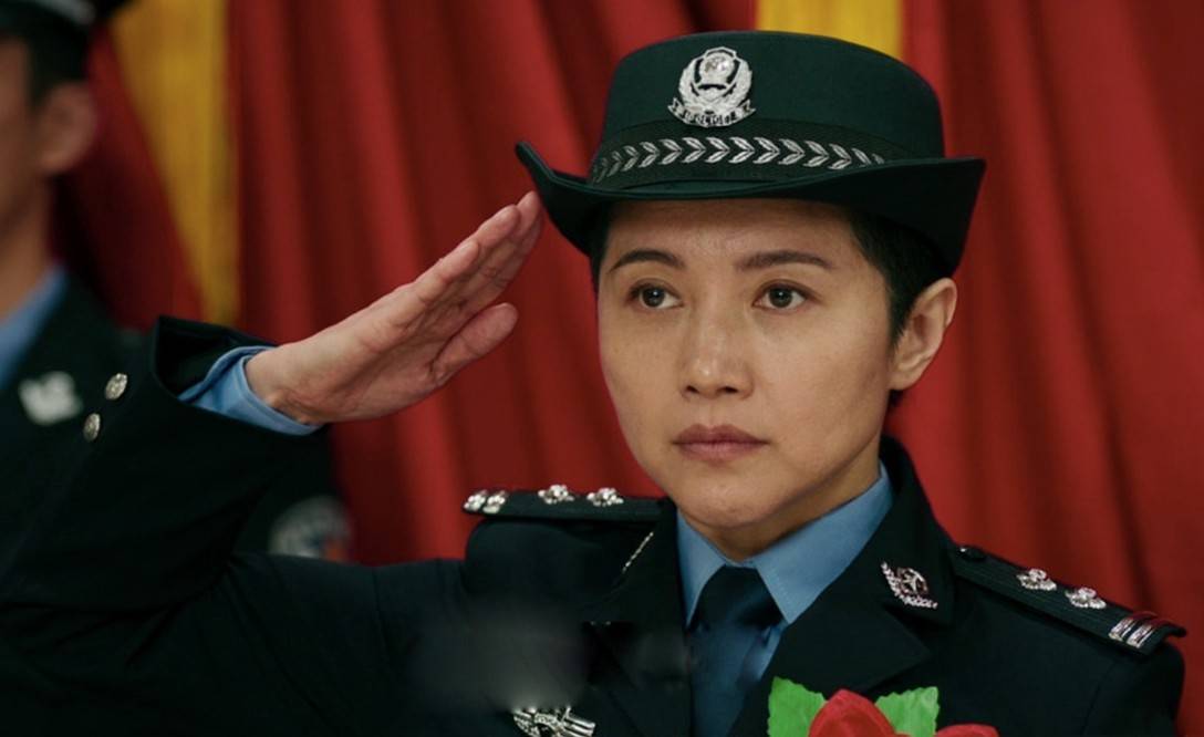 什么|端着一张脸就别演警花了,这四位女演员告诉你,啥是飒爽长官气派!
