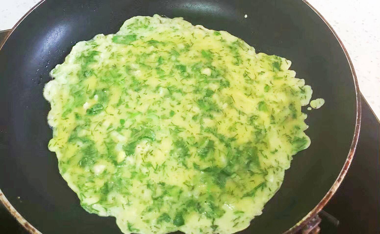 葱花|冬季,茴香别只用来包饺子,煎成早餐饼更香,手不粘面就能做