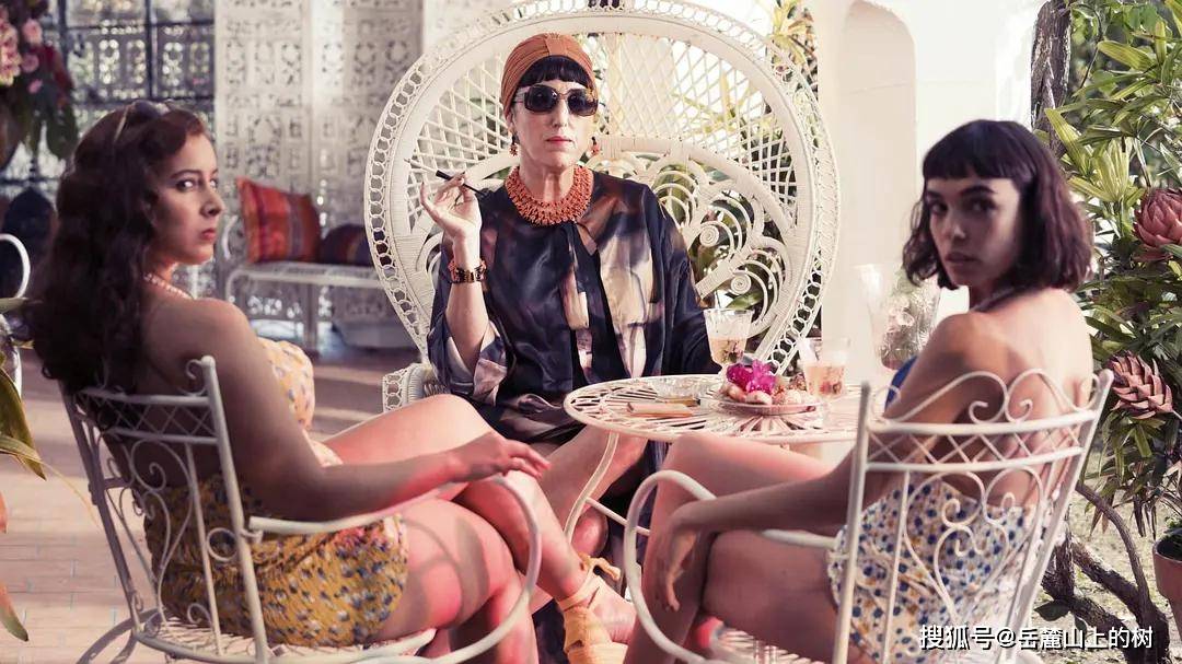 上流社会|《小鸟们》：比预期更有看头的英剧