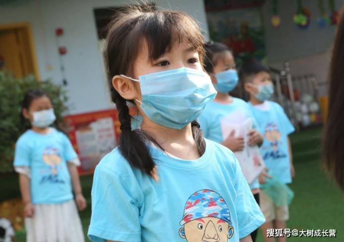 家长|上海多名幼儿“中招”，倡议家长积极参与防疫，加强人文关怀