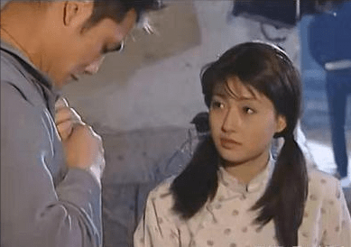 管虎|“高端玩家”马伊琍:隐忍5年终于报仇,当年三姐亦难逃绿光命运??