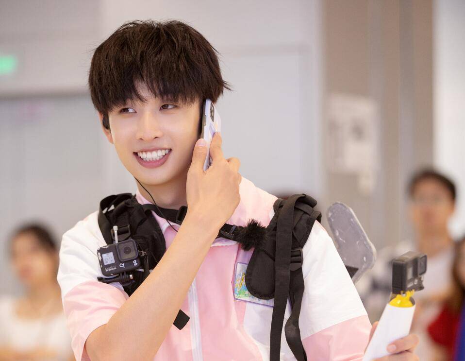 威龙|齐思钧已清醒，宋威龙却依然较真，《牛哥》的目的终究没有达到！！