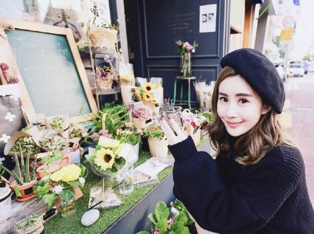 韦雪是如何成功上位嫁给人称上海第一富二代秦奋的