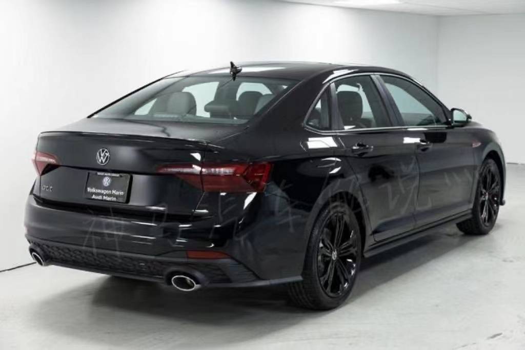 新一代黑武士速腾样车曝光20t8at造型犀利还看啥思域