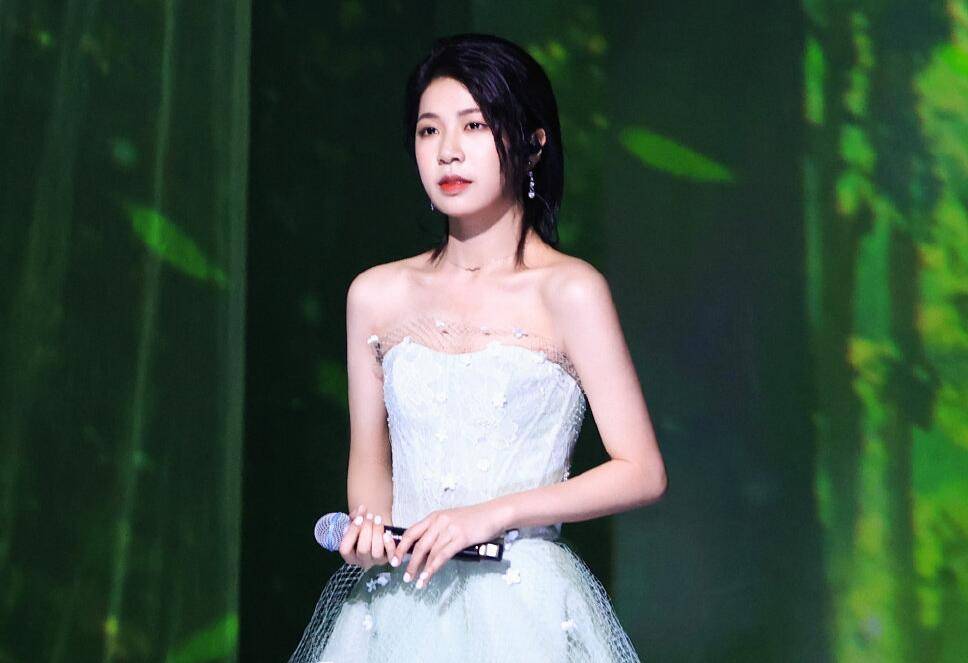 总决赛|《好声音》总决赛的专业评审发话了,哪来的实至名归,全是意难平??